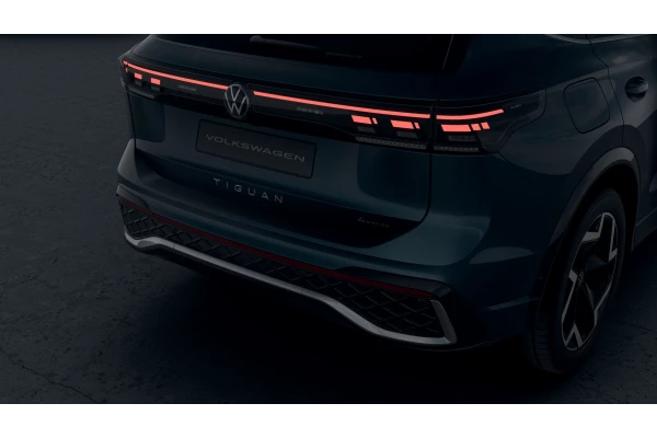 2025 Volkswagen Tiguan CT 150TSI R-Line SUV Image 5