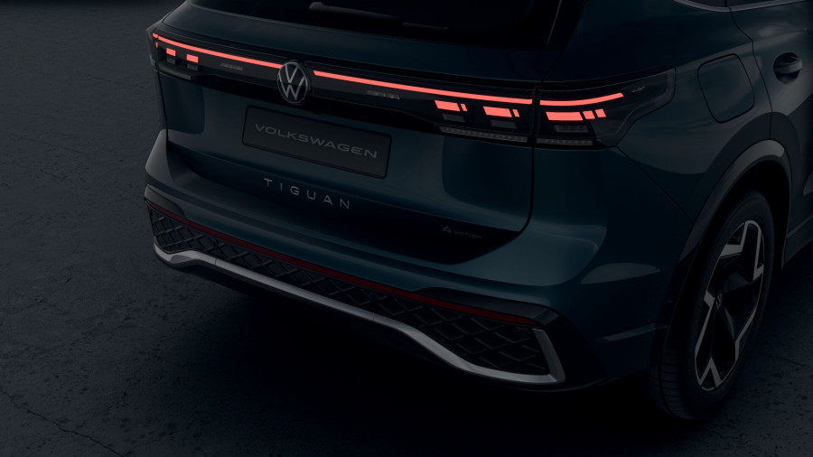 2025 Volkswagen Tiguan CT 150TSI R-Line SUV Image 5