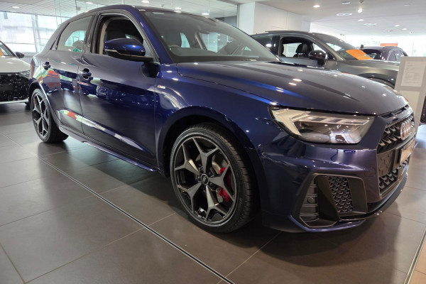 Audi A1 40 TFSI S line GB