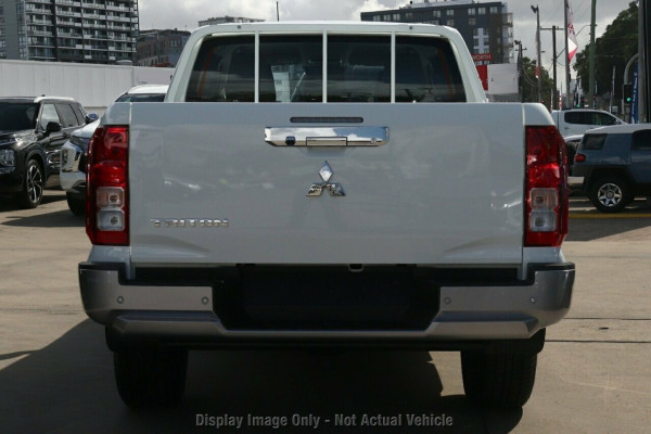 2025 Mitsubishi Triton MV GLX Ute Image 15