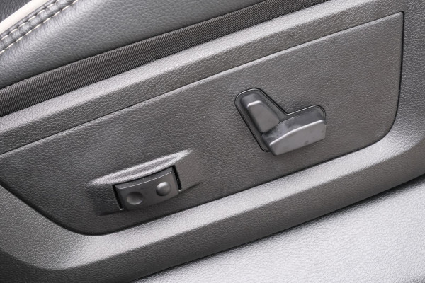 2026 Ram 2500 DJ Laramie Ute Image 15