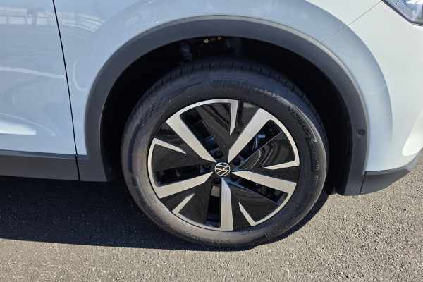 2026 Volkswagen Tiguan CT 150TSI eHybrid Elegance SUV Image 11