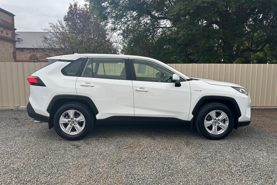 2020 Toyota RAV4 AXAH54R GX SUV Image 7