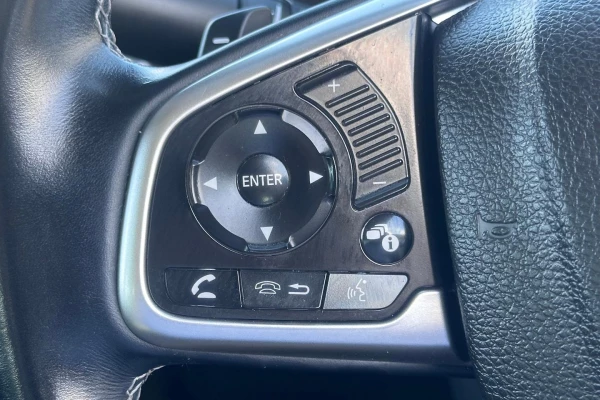2016 Honda Civic 10th Gen VTi-L Sedan Image 20