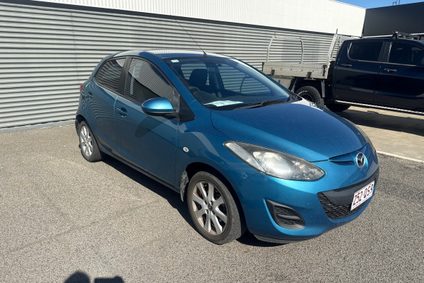 2014 Mazda 2 DE10Y2 MY14 Neo Hatch Image 2