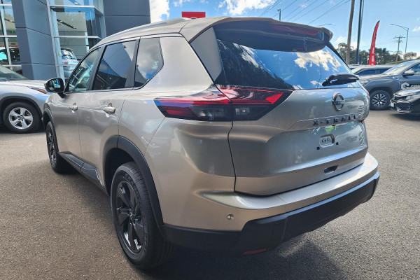 2026 Nissan X-Trail T33 ST-L SUV Image 6