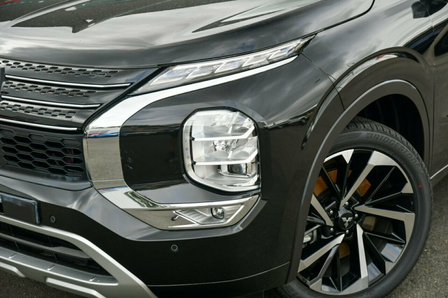 2023 Mitsubishi Outlander ZM Exceed Tourer SUV Image 6