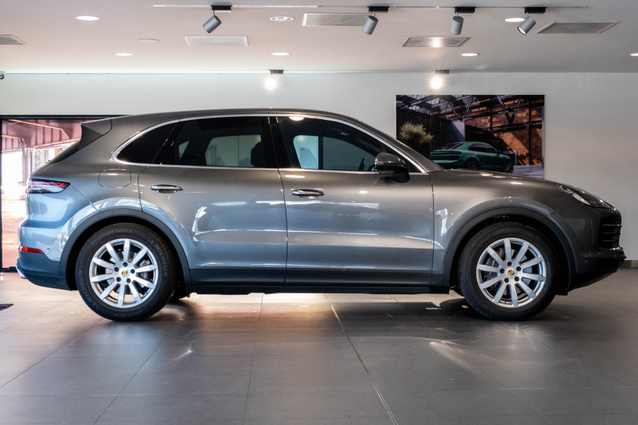 2022 MY23 Porsche Cayenne SUV