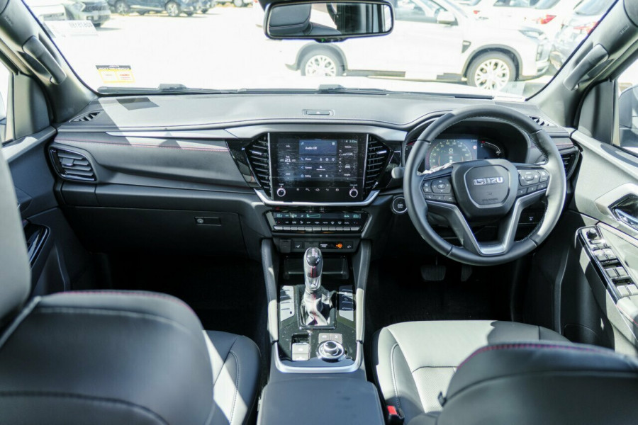 2025 Isuzu MU-X RJ X-TERRAIN SUV Image 20