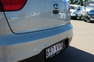 2012 Kia Rio UB MY12 S Hatchback image 4