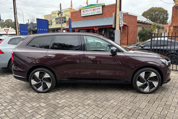 2025 MY26 Volvo EX90  Ultra Twin Motor Performance SUV Image 3