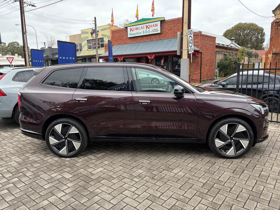 2025 MY26 Volvo EX90  Ultra Twin Motor Performance SUV Image 3