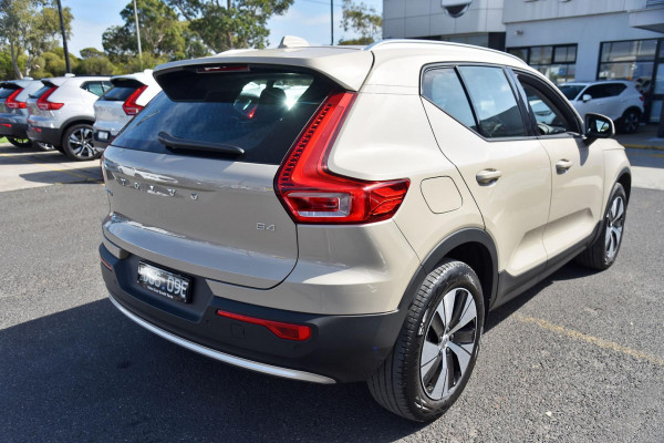 2024 MY25 Volvo XC40 XZ Plus B4 SUV Image 6