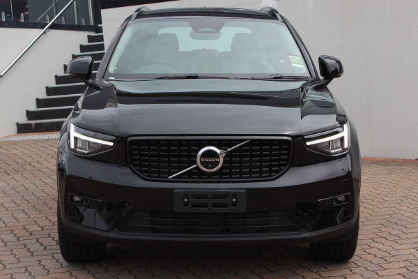2023 Volvo XC60 UZ Ultimate B6 Dark SUV Image 2