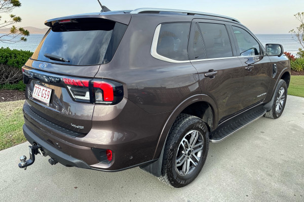 2023 MY23.5 Ford Everest UB Platinum SUV Image 3