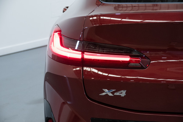 2023 BMW X4 xDrive30i M Sport SUV image 11