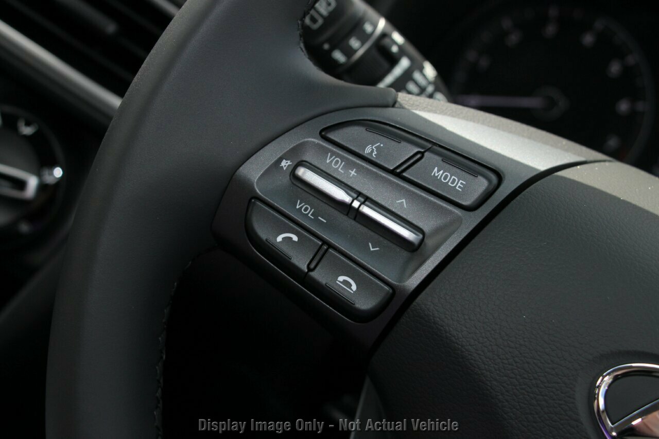 2020 Hyundai Kona OS.3 Active SUV Image 15