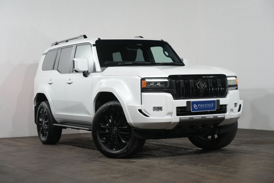 2026 Toyota LandCruiser Prado VX SUV Image 1