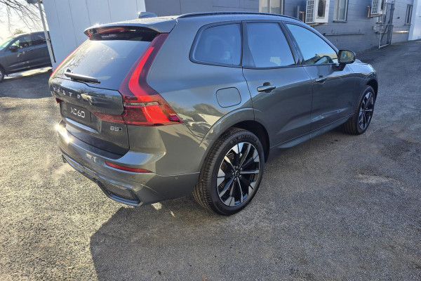 2026 Volvo XC60 UZ Ultra B5 Dark SUV Image 8