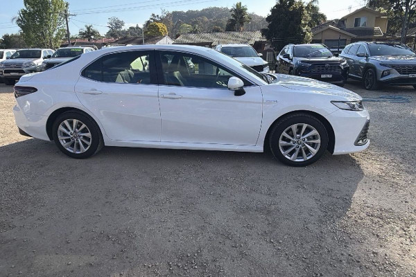 2024 Toyota Camry AXVH70R Ascent Sedan Image 2