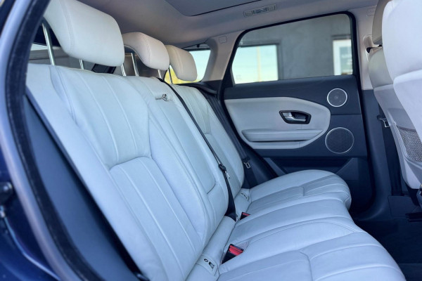 2016 MY16.5 Land Rover Range Rover Evoque L538 TD4 150 SE SUV Image 17