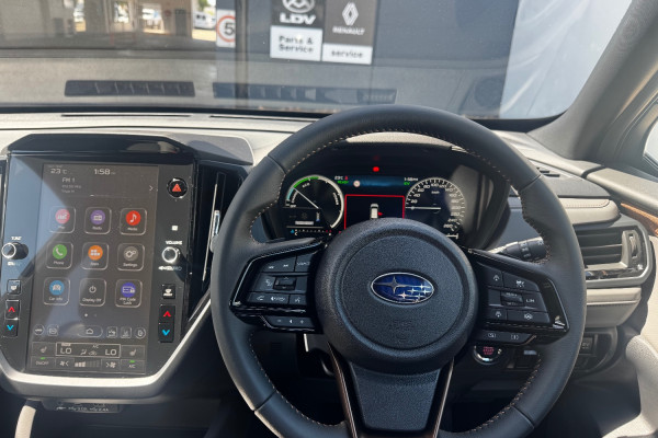 2025 MY26 Subaru Forester S6 Hybrid Sport SUV Image 14