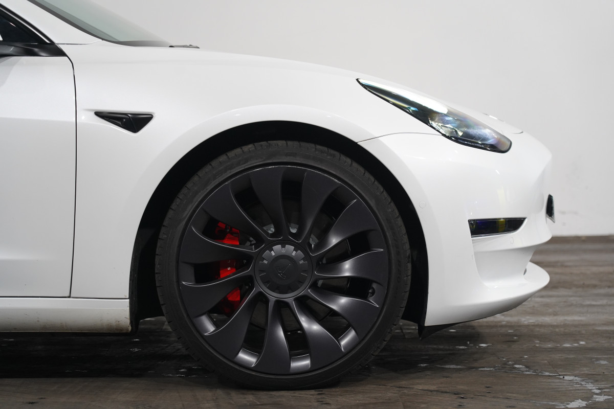 2021 Tesla Model 3 3 Performance Sedan Image 5