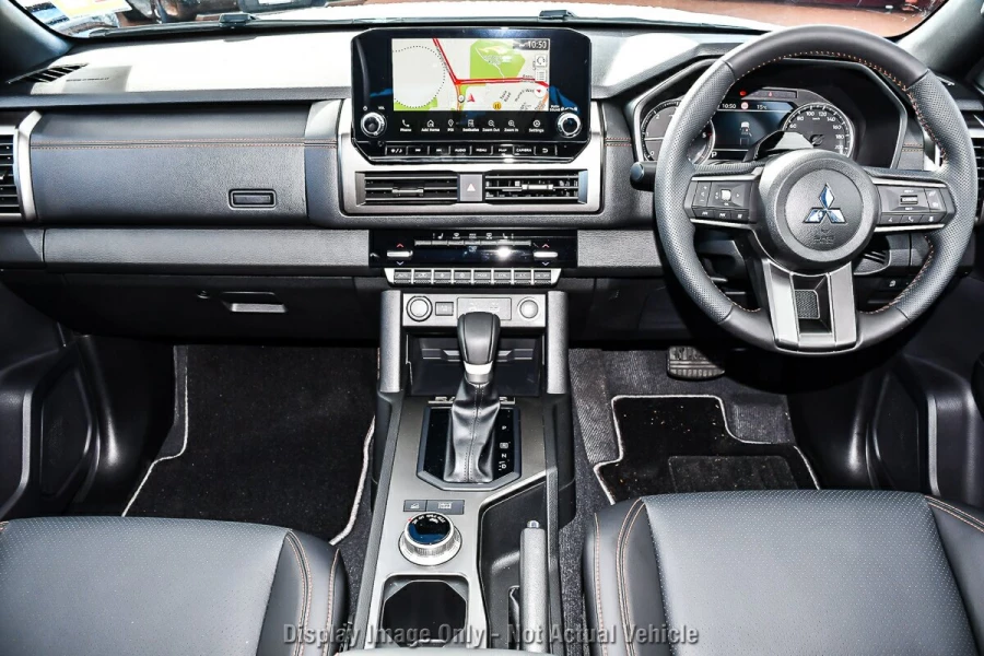 2026 Mitsubishi Triton MV Raider Ute Image 6