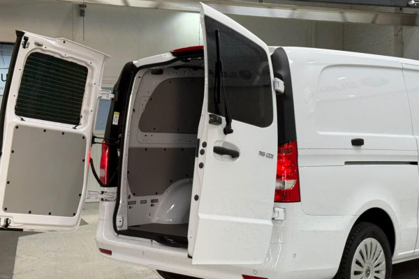 2026 Mercedes-Benz Vito 447 116CDI LWB Van Image 17