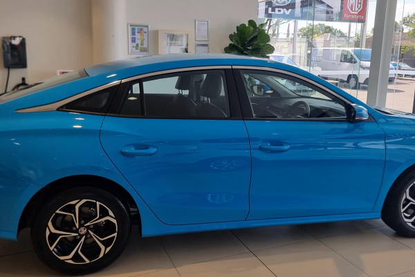 2024 MG MG5 AP32 Essence Sedan Image 5