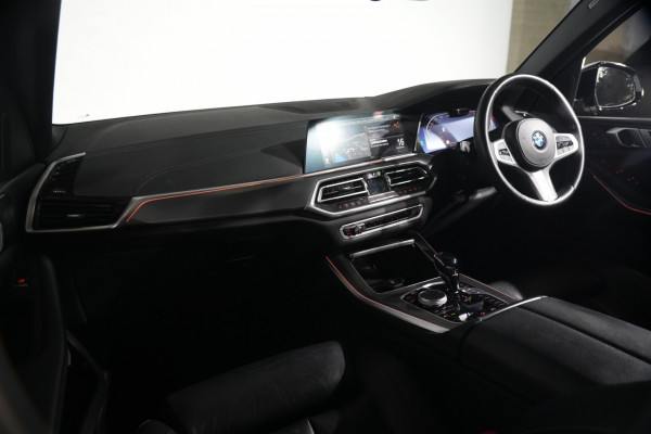 2020 BMW X5 xDrive30d SUV Image 13