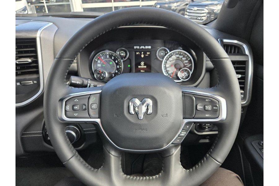 2023 Ram 1500 DT Big Horn Crew Cab Image 11