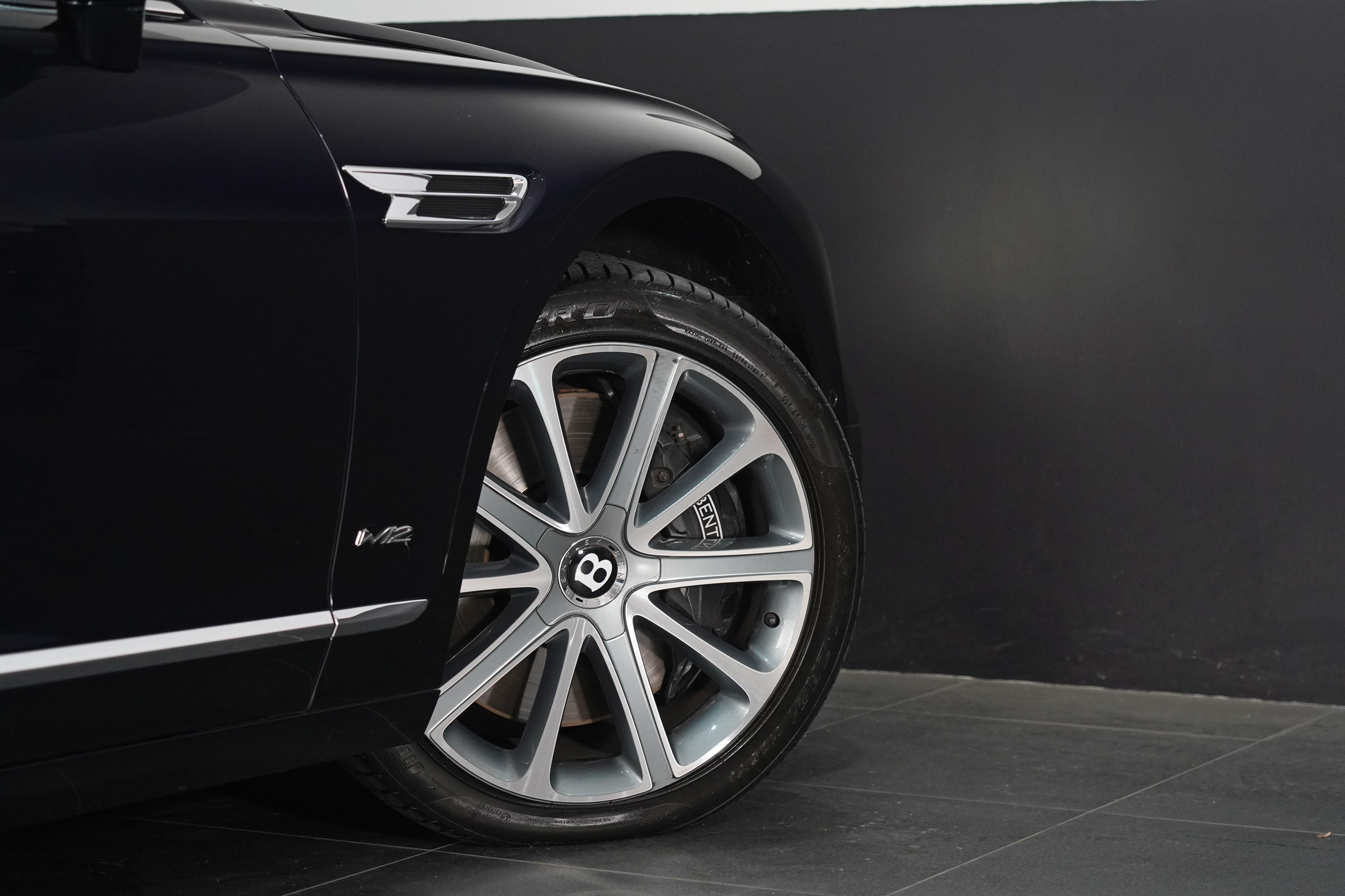 2021 Bentley Flying Spur W12 Sedan Image 21