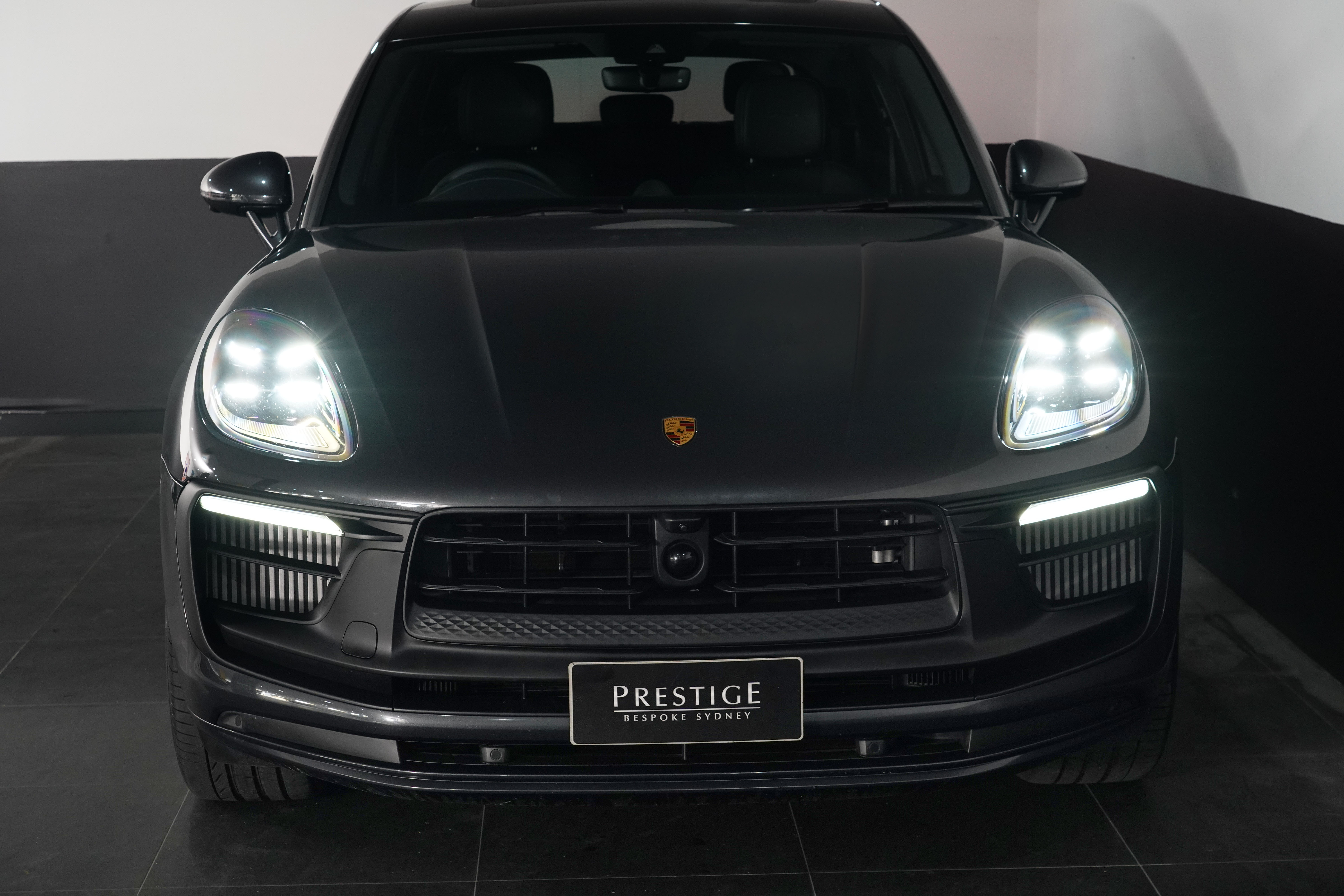 2023 Porsche Macan Gts Wagon Image 10