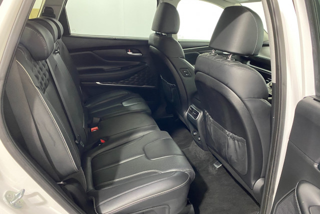 2023 Hyundai Santa Fe TM.V4 Elite SUV Image 14