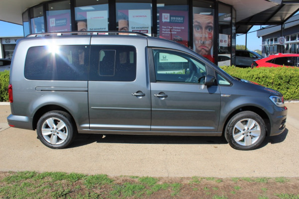 2019 Volkswagen Caddy MAXI COMFORTLINE People mover Image 4