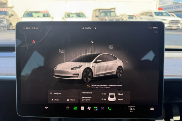 2022 Tesla Model 3  Rear-Wheel Drive Sedan Image 16