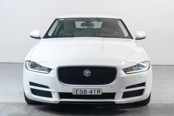 2015 MY16 Jaguar XE X760 20t Prestige Sedan image 4