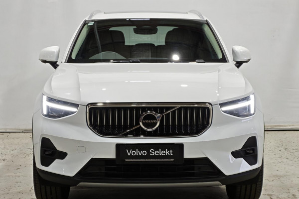 2025 MY26 Volvo XC40 XZ Ultra B4 Bright SUV Image 26