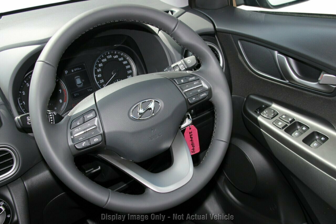2020 Hyundai Kona OS.3 Active SUV Image 6