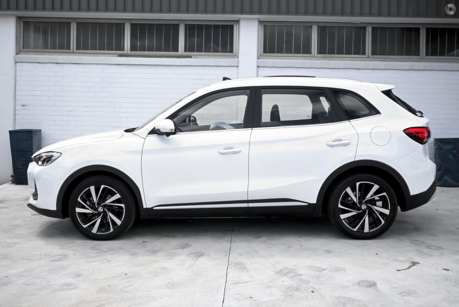 2025 MG ZS ZS32 Essence Turbo SUV Image 10