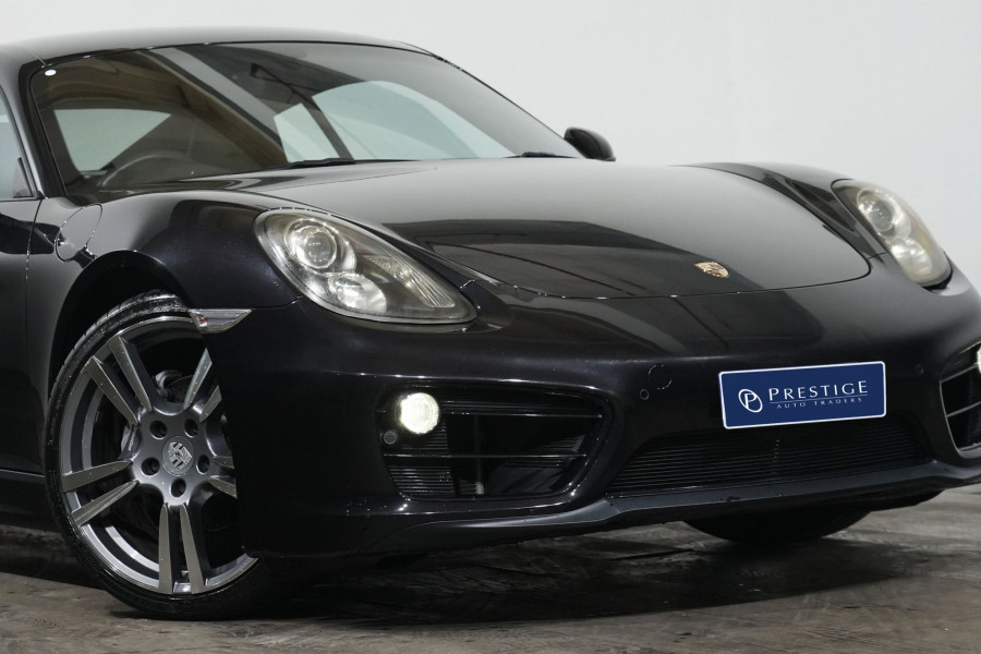 2014 Porsche Cayman Coupe Image 2