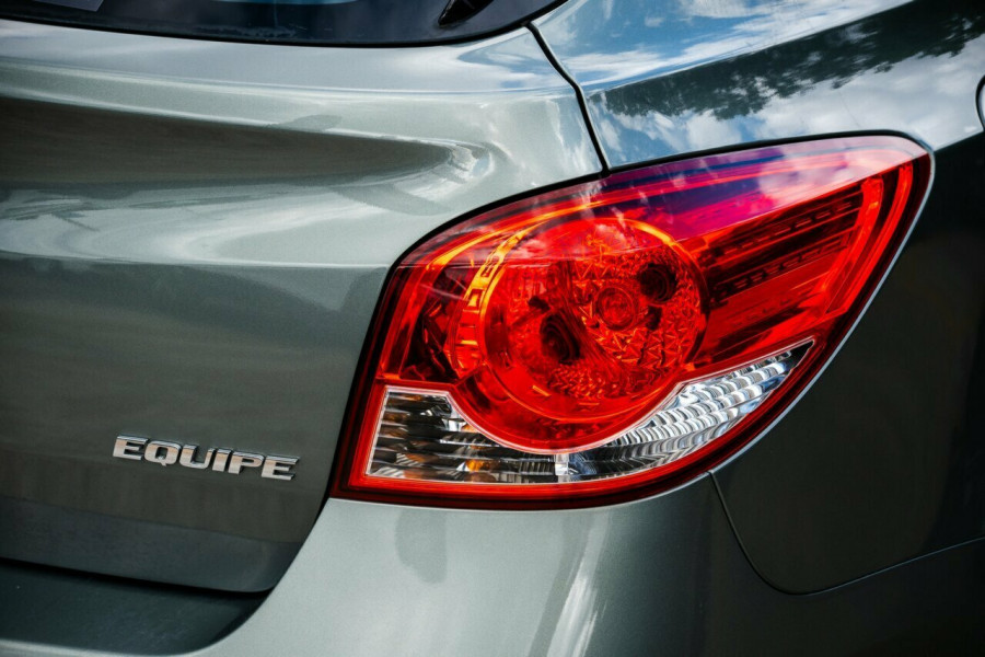 2014 Holden Cruze JH Series II Equipe Hatch Image 7