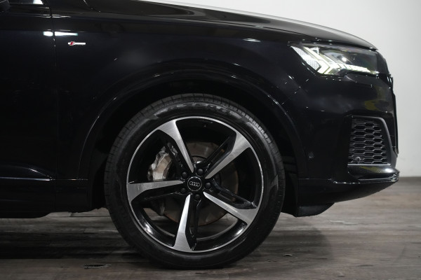 2020 Audi Q7 50 TDI S Line SUV Image 5