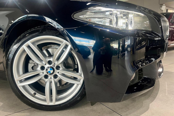 2015 BMW 5 Series F10 LCI 520i M Sport Sedan