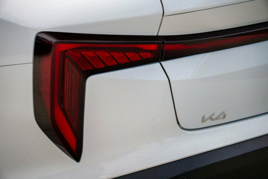 2025 Kia K4 CL4m Sport Sedan Image 7