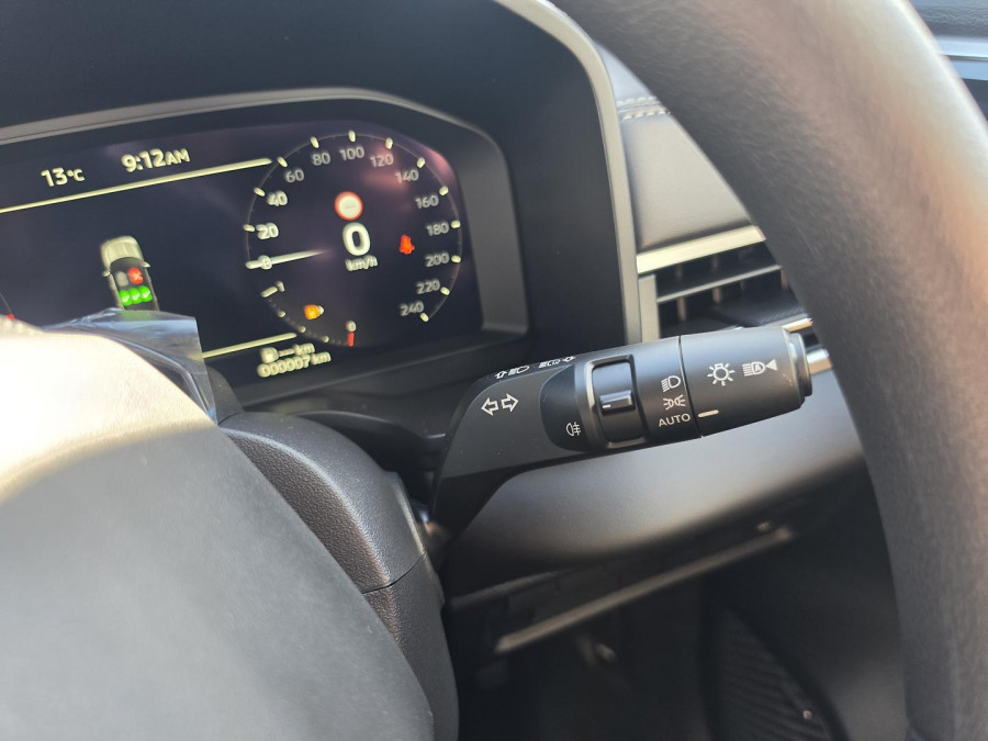 2026 Mitsubishi Outlander ZM ES SUV Image 25