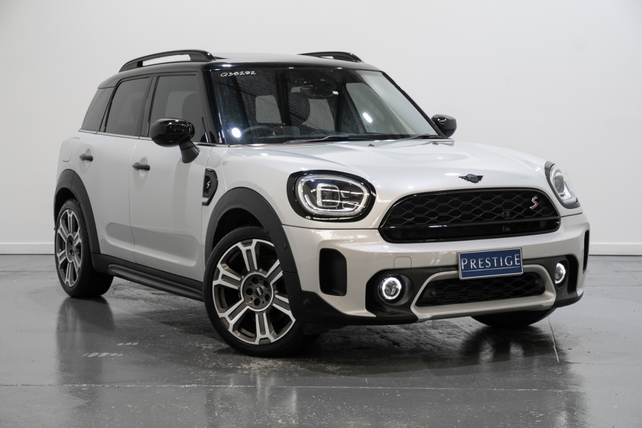 2021 MINI Countryman Cooper S Mini Yours SUV Image 1