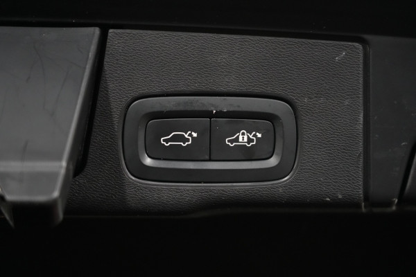 2020 Volvo XC60 UZ D4 Inscription SUV image 37