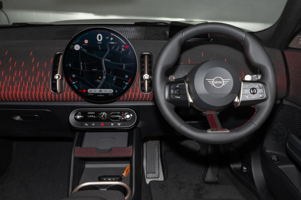 2026 MINI Countryman U25 S JCW Sport SUV image 7